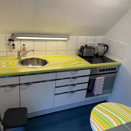 Room4rent Apartment *